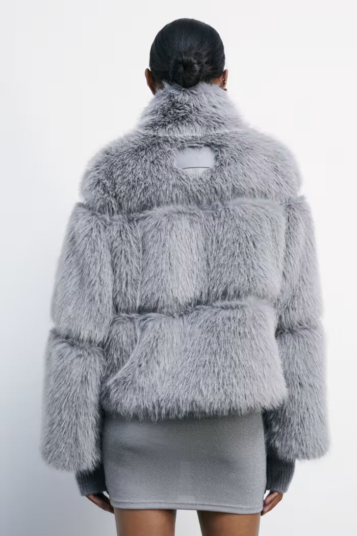 Giubbotto Patrizia Pepe  in fluffy corto