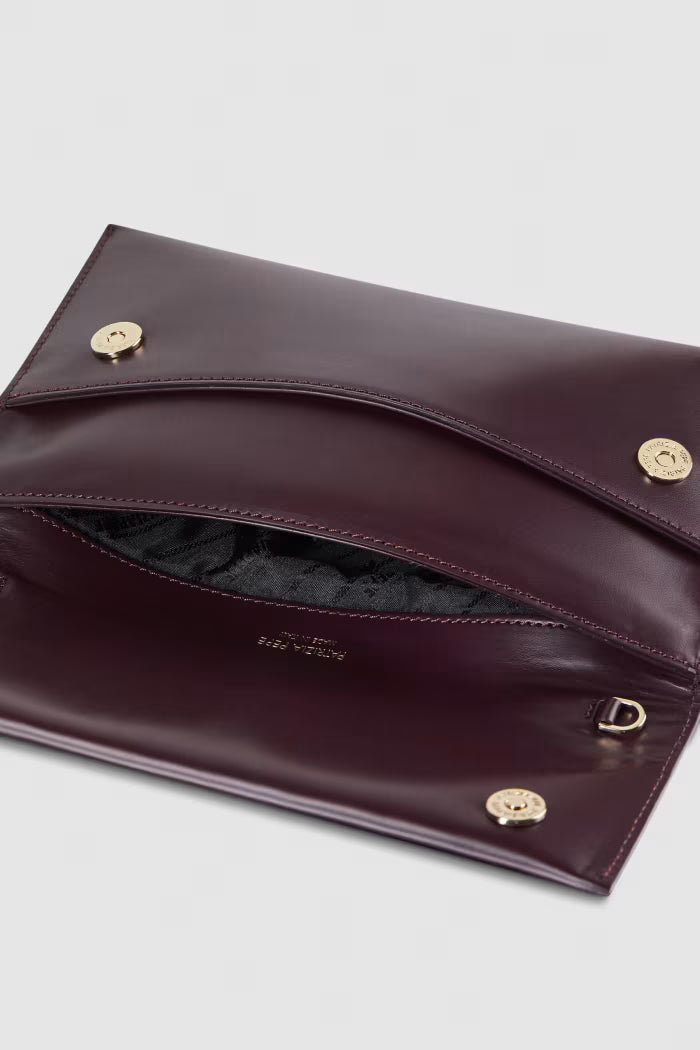 Pochette Fly Patrizia Pepe in pelle con catena